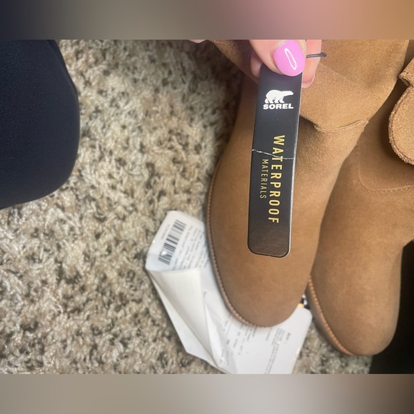 SOREL BOOTS - Picture 3 of 3